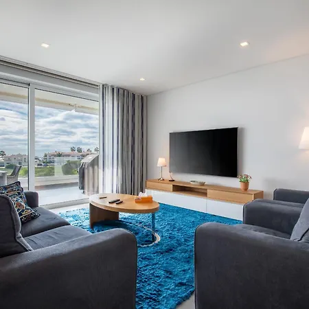 Casa Chloe Luxury Oceanview Penthouse Apartmán *