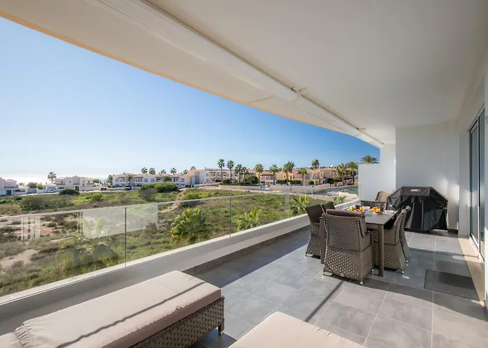 アパート Casa Chloe Luxury Oceanview Penthouse ラゴス