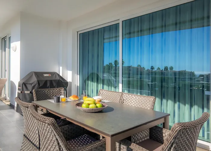 Casa Chloe Luxury Oceanview Penthouse