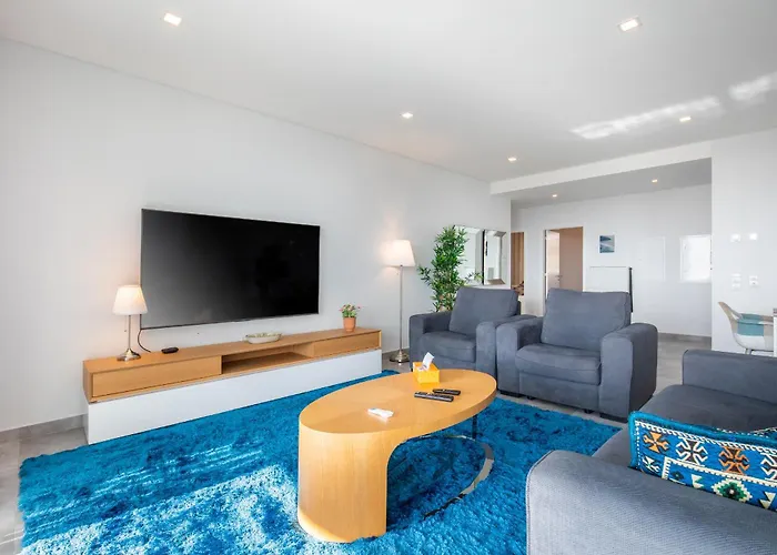 Casa Chloe Luxury Oceanview Penthouse * ラゴス