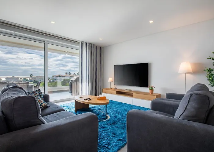 Casa Chloe Luxury Oceanview Penthouse アパート *