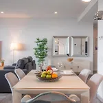 Casa Chloe Luxury Oceanview Penthouse לאגוּ‏ש
